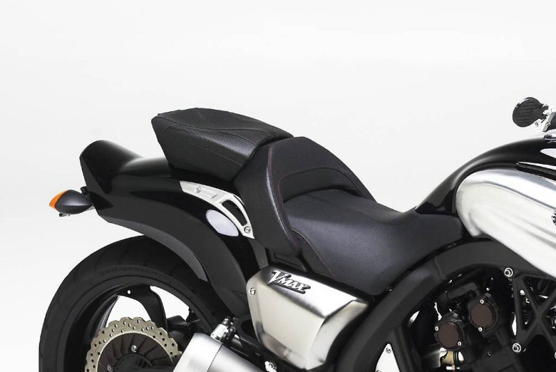 Corbin Touring Pillion Seat (1700)