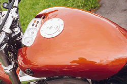 Extra fuel tank 1.3 gallon (6ltr) � (1200)